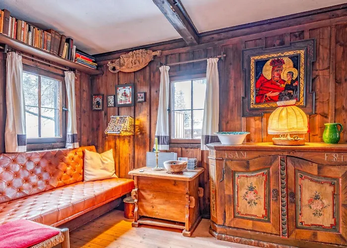 Kupferhaeusel Und Zinnhaeusel Alpbach