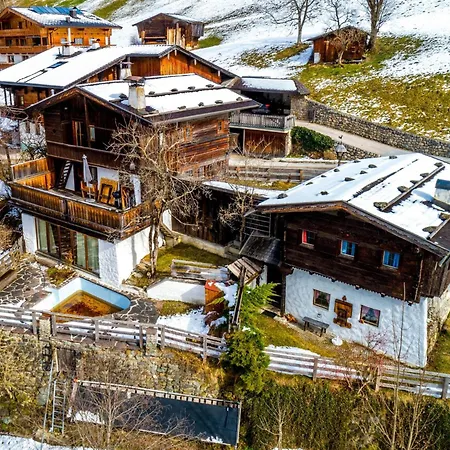 Kupferhaeusel Und Zinnhaeusel