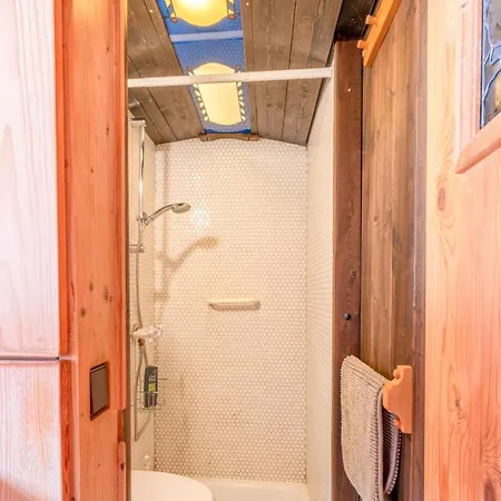 Kupferhaeusel Und Zinnhaeusel * Alpbach